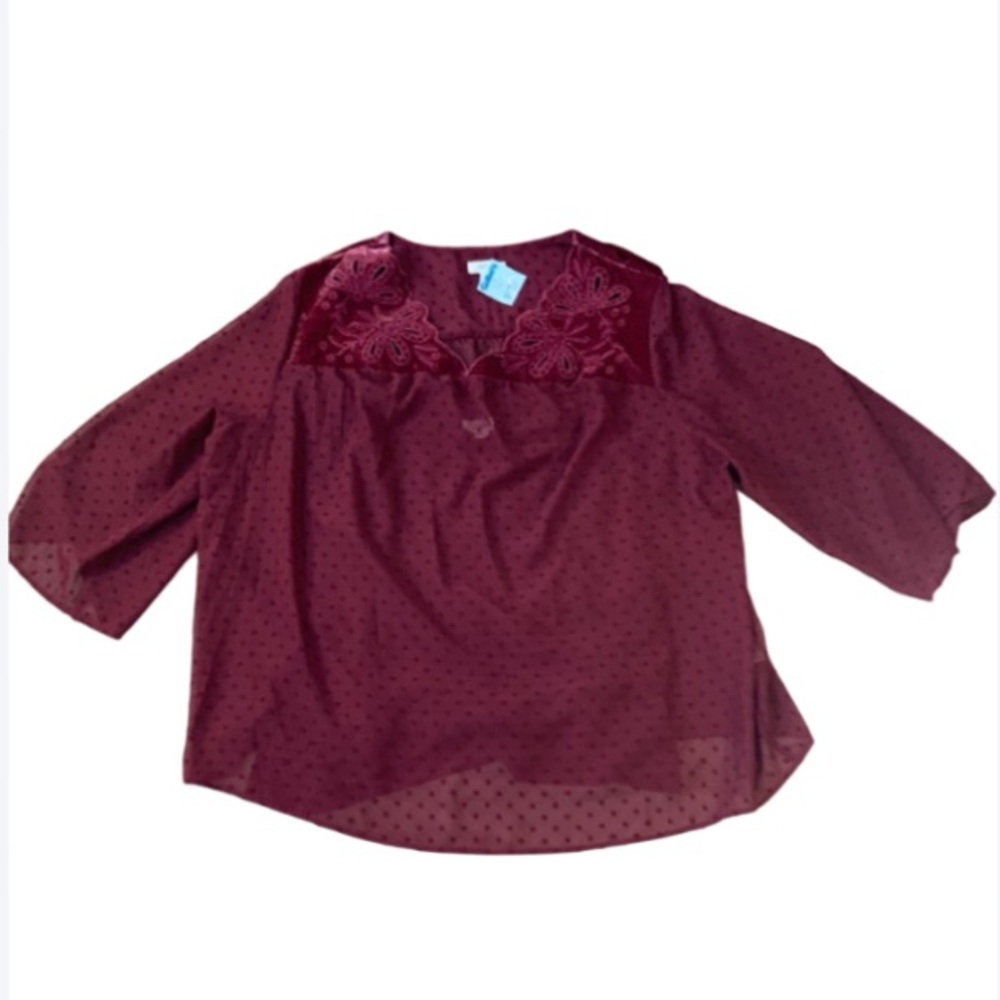 3/$45 Style & co top w floral design on velvet neckline boho blouse darker red